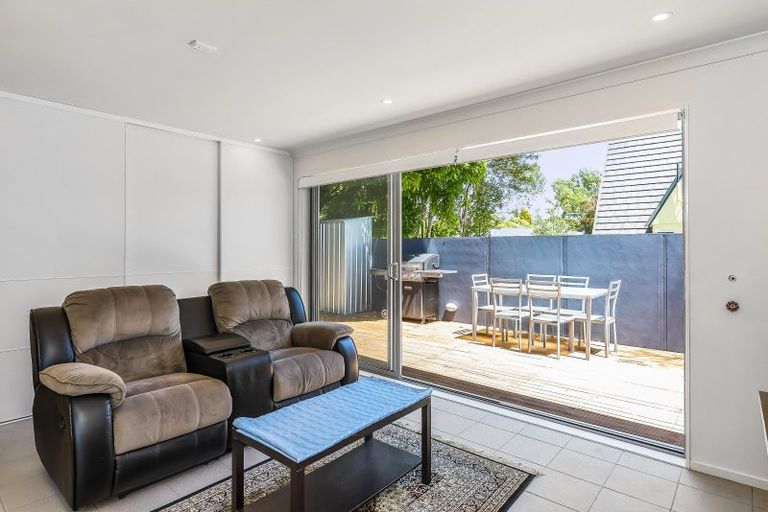 Photo of property in 185 Te Moana Road, Waikanae, 5036