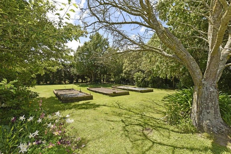 Photo of property in 1726 Hoskyns Road, Kirwee, Darfield, 7571