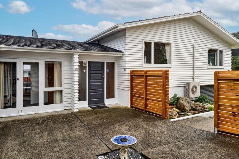 Photo of property in 3 Mcleod Street, Elderslea, Upper Hutt, 5018