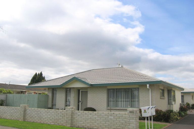 Photo of property in 1392a Cameron Road, Greerton, Tauranga, 3112