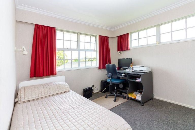 Photo of property in 6a Ihaka Street, Hokowhitu, Palmerston North, 4410