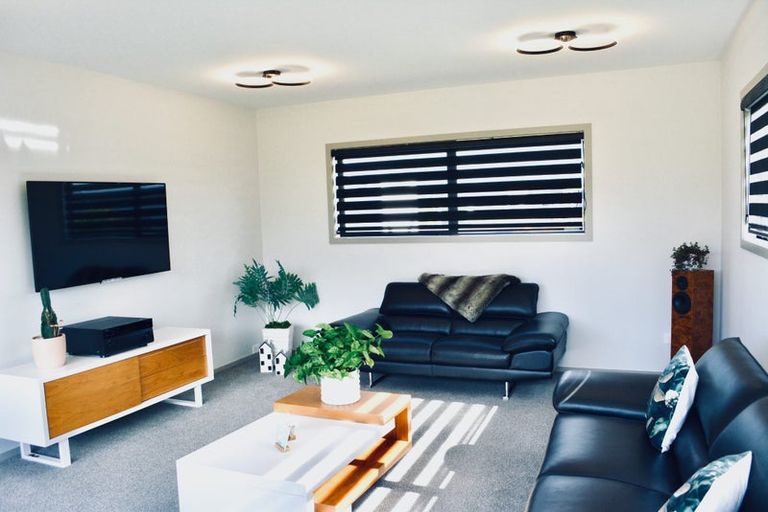 Photo of property in 16 Kaniera Terrace, Cambridge, 3434