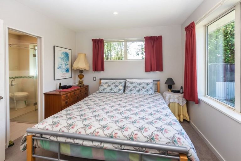 Photo of property in 38c Somerfield Street, Somerfield, Christchurch, 8024