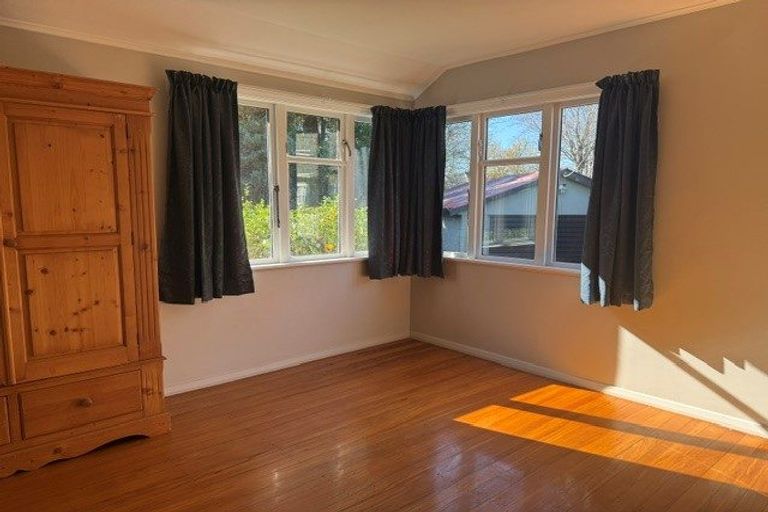 Photo of property in 24 Kitchener Place, Opawa, Christchurch, 8023