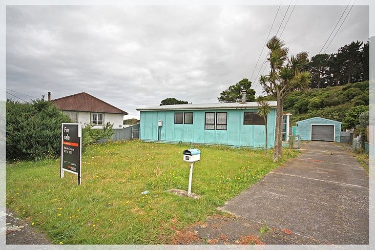 Photo of property in 23 Herrington Street, Foxton, 4814