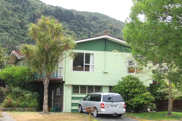 Photo of property in 178 California Drive, Totara Park, Upper Hutt, 5018