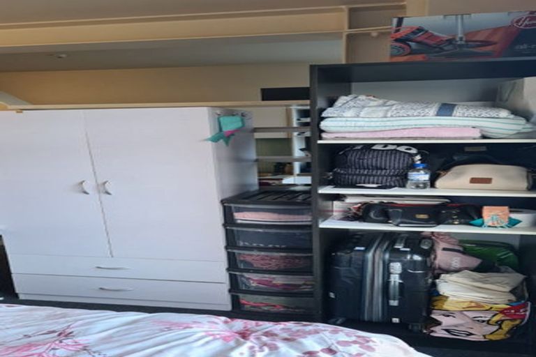 Photo of property in Urbane Apartments, 10/29 Webb Street, Mount Cook, Wellington, 6011