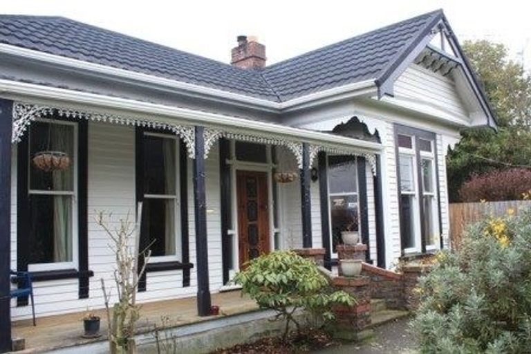 Photo of property in 34 Gresford Street, Edgeware, Christchurch, 8013