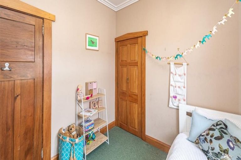 Photo of property in 28 Surrey Road, Springvale, Whanganui, 4501