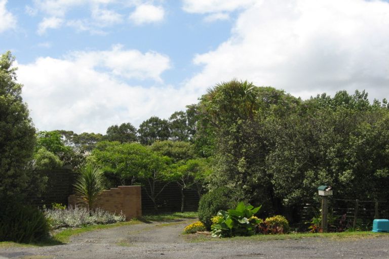 Photo of property in 522 Great South Road, Rosehill, Papakura, 2113