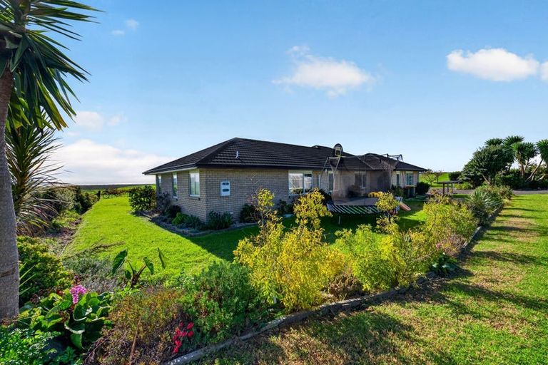 Photo of property in 259 Mairetahi Road, South Head, Helensville, 0874