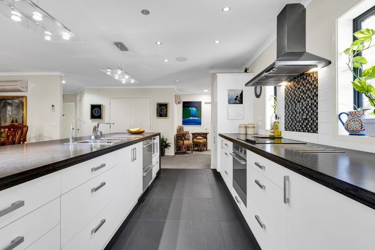 Photo of property in 57 Ainslee Street, Highlands Park, New Plymouth, 4312