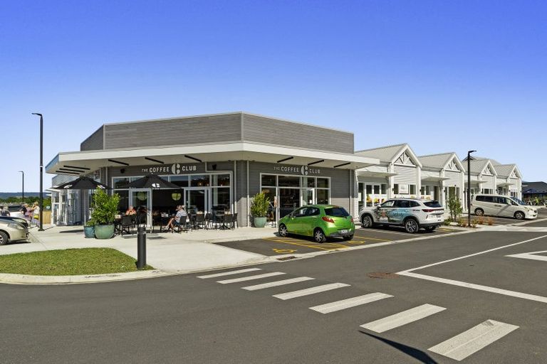 Photo of property in 4 Ash Lane, Omokoroa, 3114