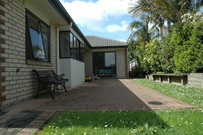 Photo of property in 21 Kristin Lane, Albany, Auckland, 0632