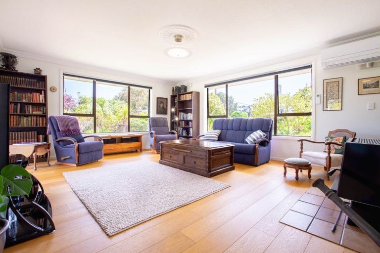 Photo of property in 60 Makora Road, Otaihanga, Paraparaumu, 5036