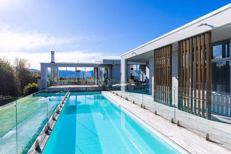 Photo of property in 127 Fairbourne Drive, Fairhall, Blenheim, 7272