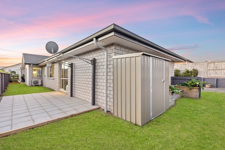 Photo of property in 1 Penetaka Heights, Pyes Pa, Tauranga, 3112