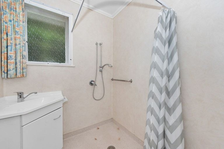 Photo of property in 3 Seamer Place, St Andrews, Hamilton, 3200