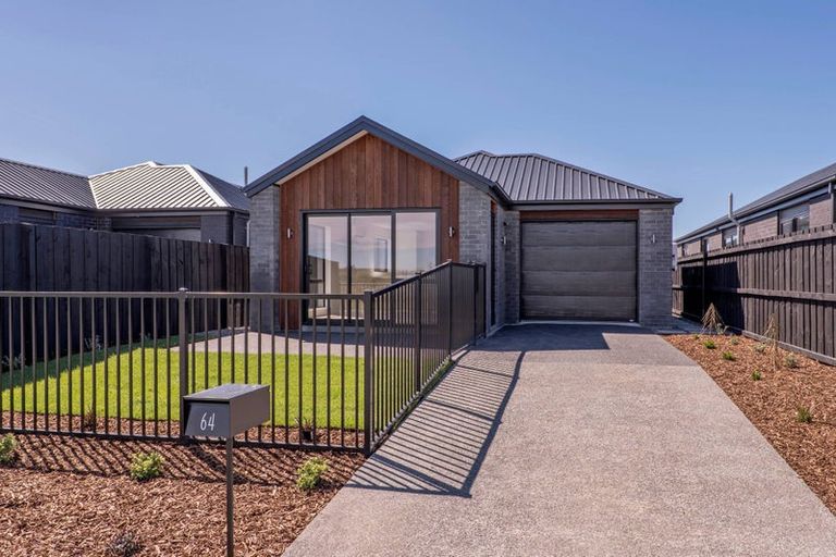Photo of property in 64 Candys Road, Halswell, Christchurch, 8025