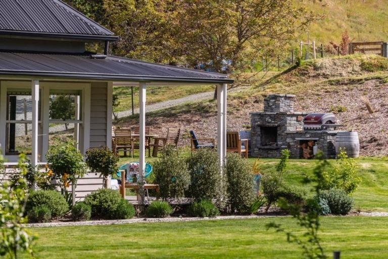 Photo of property in 546 Speargrass Flat Road, Lake Hayes, Queenstown, 9371