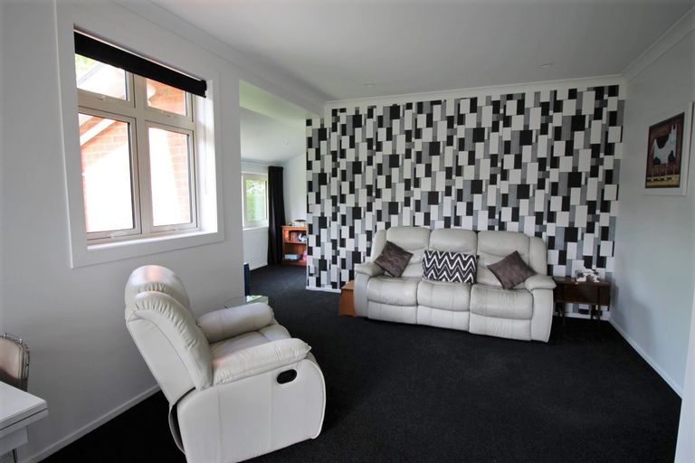 Photo of property in 21 Leask Street, Omakau, 9376