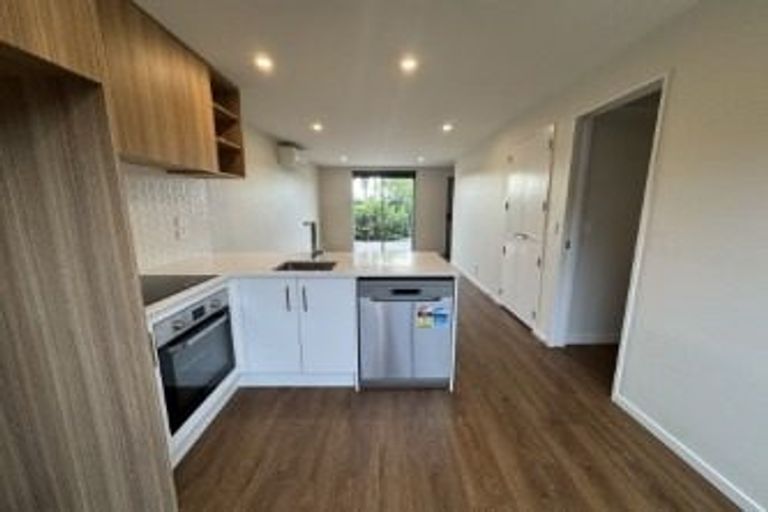 Photo of property in 8/25 Tranent Road, Mangere, Auckland, 2022
