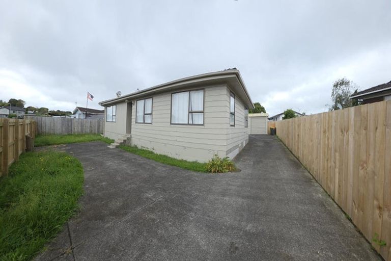 Photo of property in 10 Tamworth Close, Manurewa, Auckland, 2102