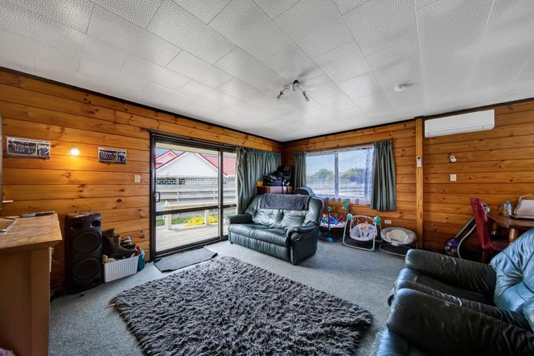 Photo of property in 42 Tawa Street, Hawera, 4610