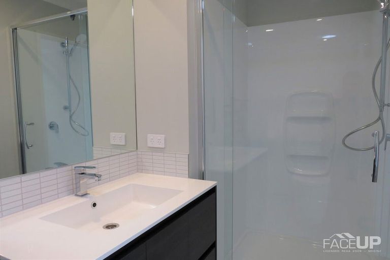 Photo of property in 10 Kauri Amber Road, Westgate, Auckland, 0614