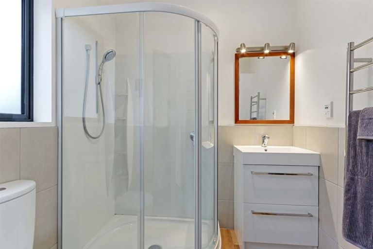 Photo of property in 13 Nehru Place, Cashmere, Christchurch, 8022