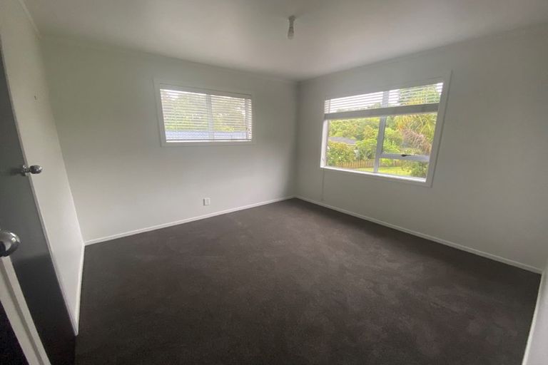 Photo of property in 84 Ravenwood Drive, Forrest Hill, Auckland, 0620