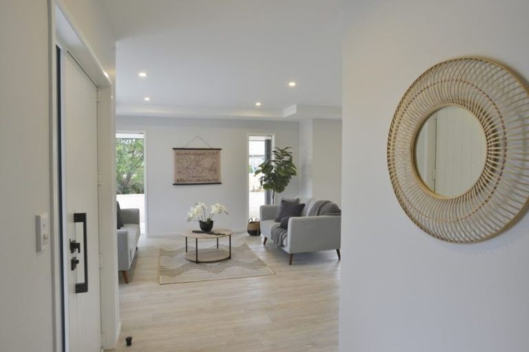 Photo of property in 71 Feist Street, Carterton, 5713