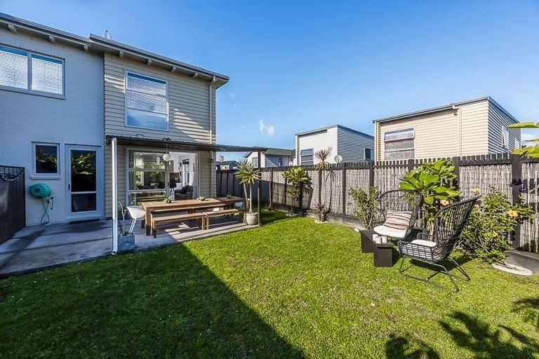Photo of property in 2 Oioi Road, Hobsonville, Auckland, 0616