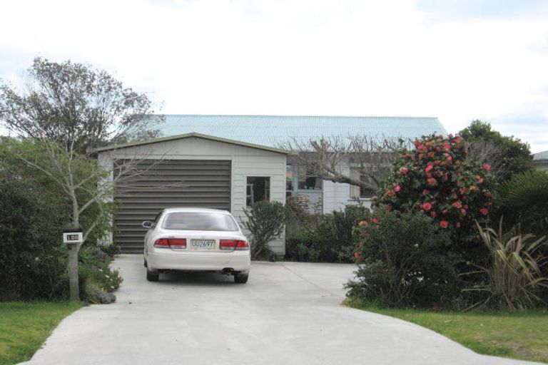 Photo of property in 128 Tamaki Road, Whangamata, 3620
