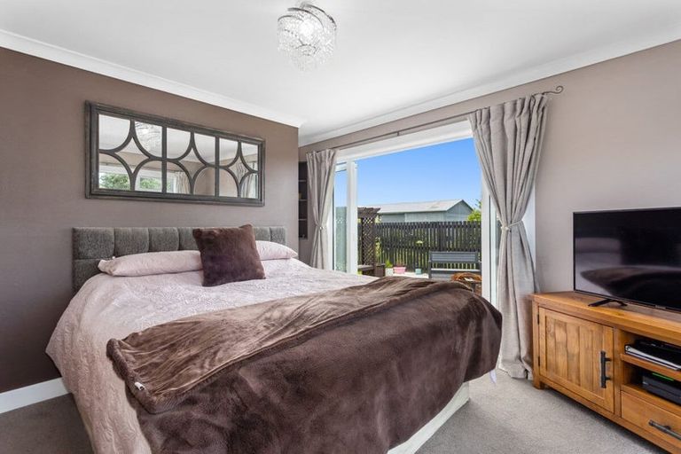 Photo of property in 73 Keepa Road, Coastlands, Whakatane, 3191
