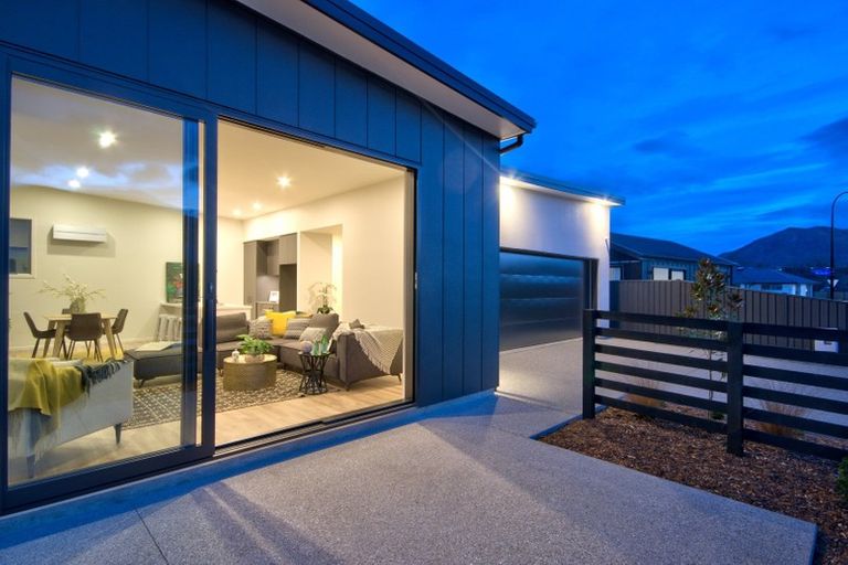 Photo of property in 40 Headley Drive, Lower Shotover, Queenstown, 9304