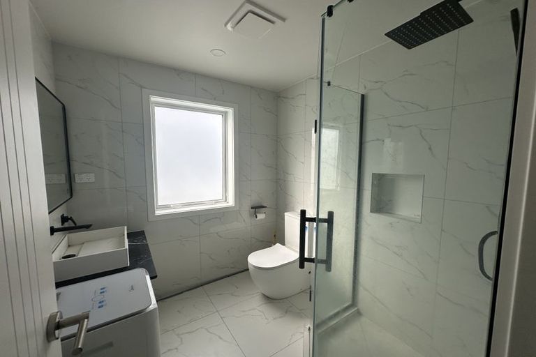 Photo of property in 206b Clovelly Road, Bucklands Beach, Auckland, 2012