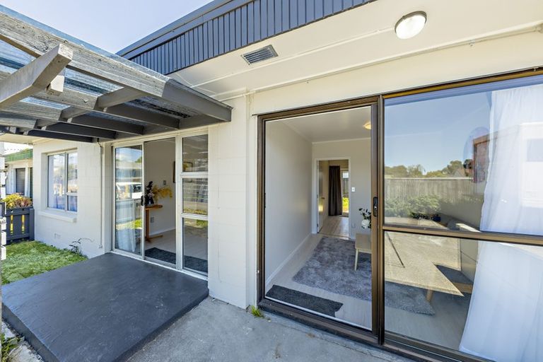 Photo of property in 6/9 Vine Street, Mangere East, Auckland, 2024