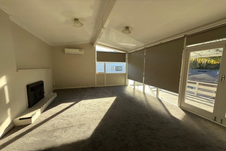 Photo of property in 161 Titirangi Road, New Lynn, Auckland, 0600