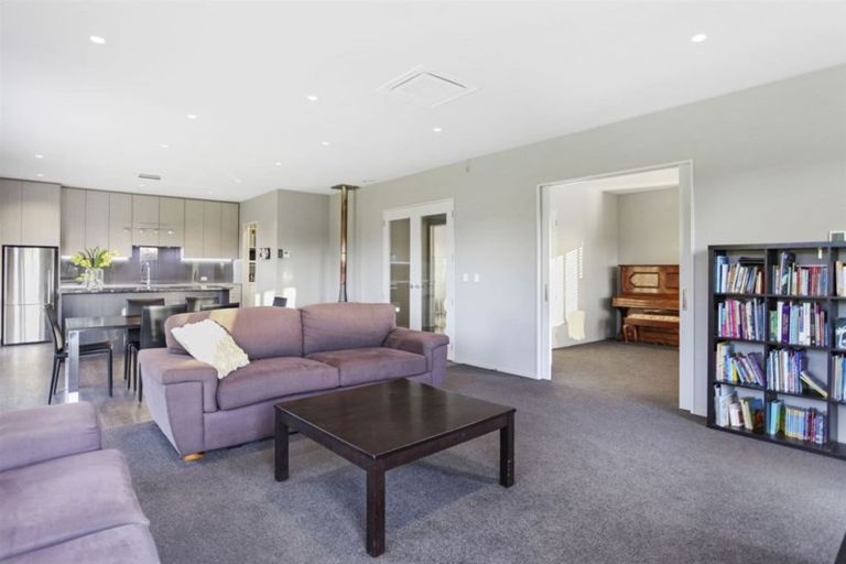 Photo of property in 10 Simms Lane, West Melton, 7618