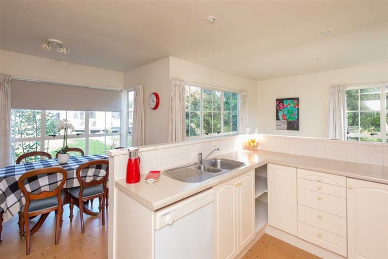 Photo of property in 86b Peer Street, Upper Riccarton, Christchurch, 8041