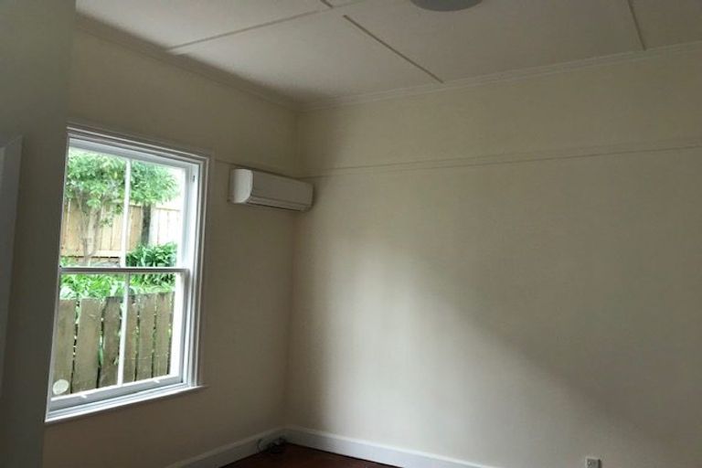 Photo of property in 168 Daniell Street, Newtown, Wellington, 6021