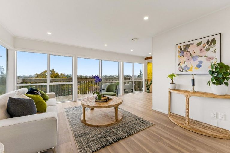 Photo of property in 141 Glamorgan Drive, Torbay, Auckland, 0630