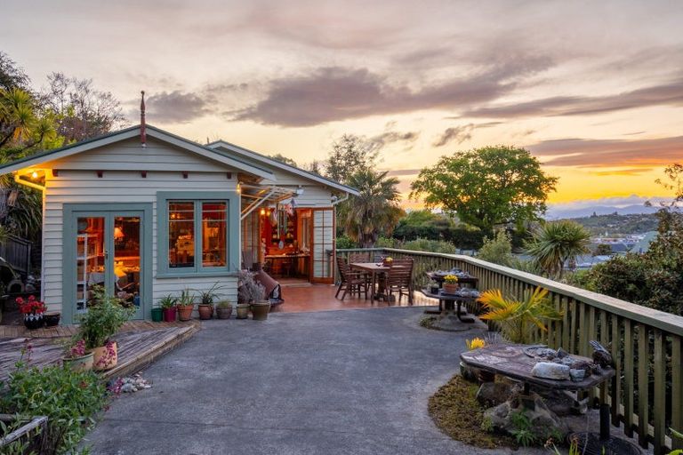 Photo of property in 83 Cleveland Terrace, Nelson, 7010