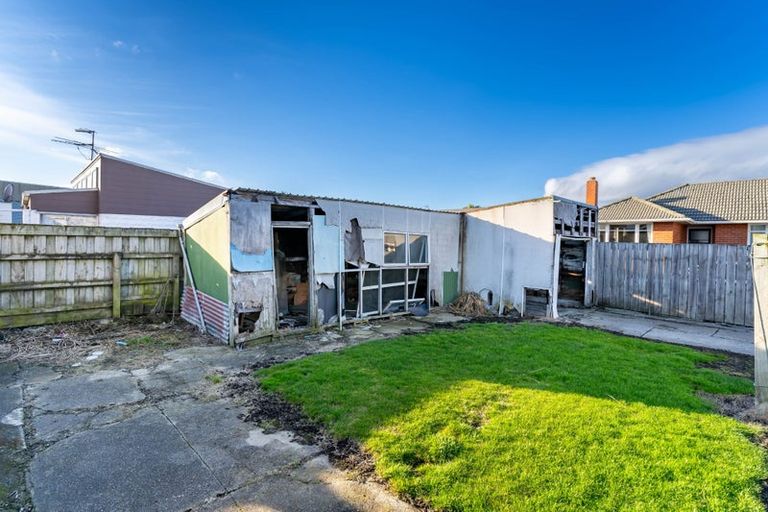 Photo of property in 19 Melbourne Street, South Dunedin, Dunedin, 9012