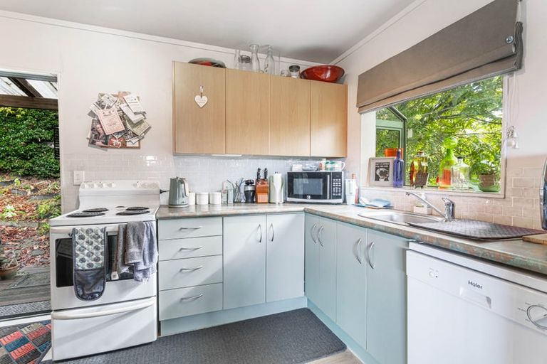 Photo of property in 1/199 Birdwood Road, Massey, Auckland, 0614