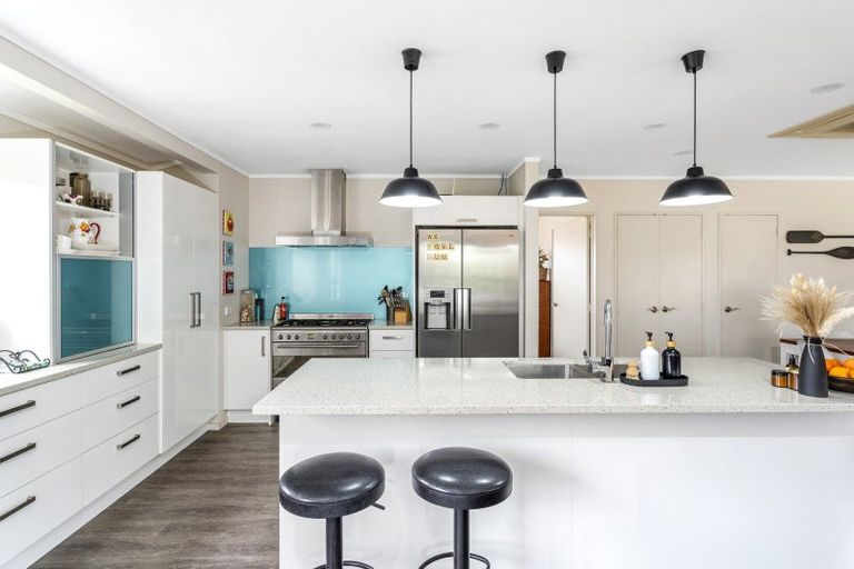 Photo of property in 46 Catherine Crescent, Whitianga, 3510