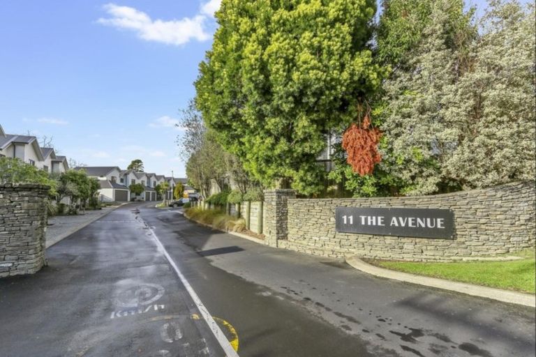 Photo of property in 27/11 The Avenue, Albany, Auckland, 0632