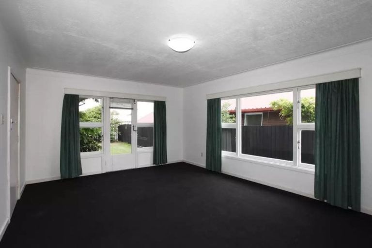 Photo of property in 1/36 Euston Street, Riccarton, Christchurch, 8041