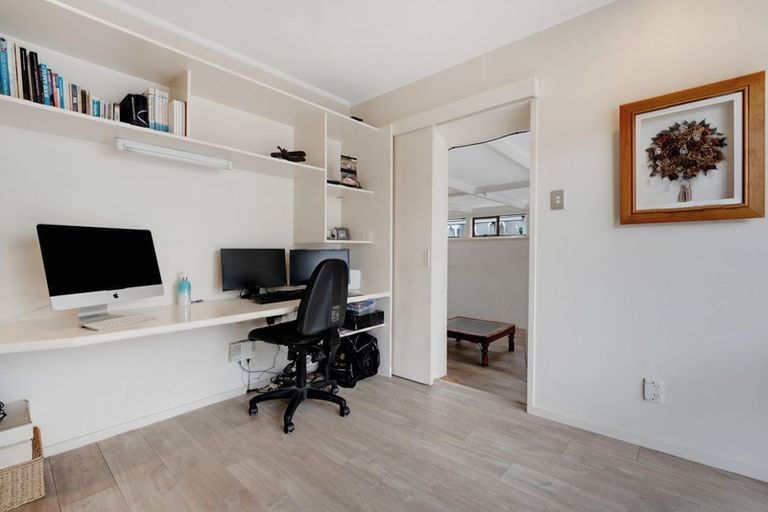 Photo of property in 26 Amante Crescent, Mairangi Bay, Auckland, 0630